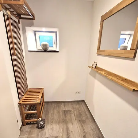 Ferienwohnung Im Ehemaligen Gesindehaus Welschbillig Exterior photo